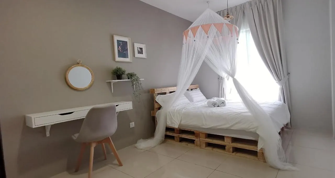 One Life Four Season Waterpark Guest House Manhattan Condominium Ipoh